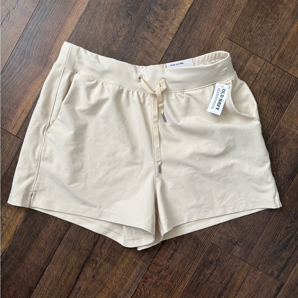 Old Navy Cream Casual Shorts